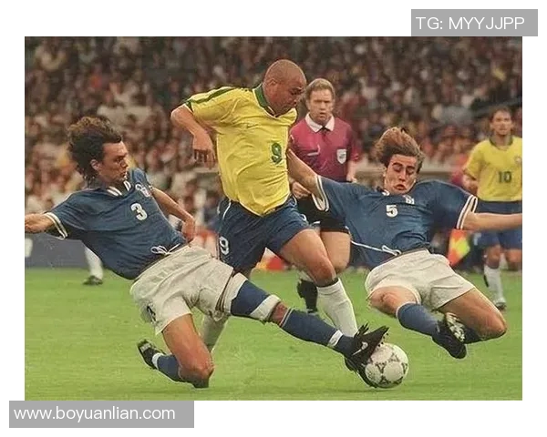 吓唬足球明星的神秘人物究竟是谁背后隐藏的故事与真相揭秘 吓唬足球明星的神秘人物究竟是谁背后隐藏的故事与真相揭秘