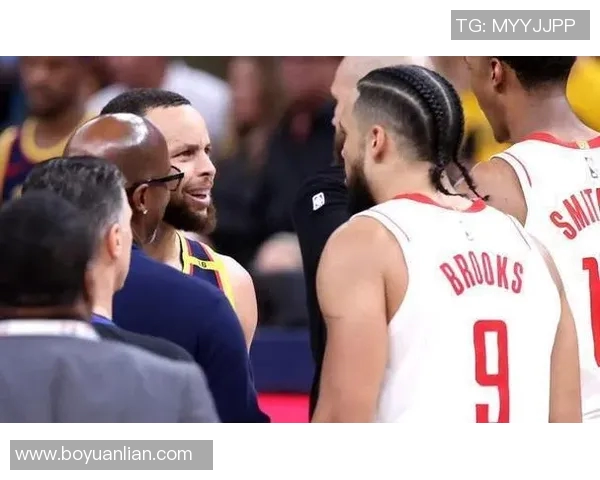 勇士与火箭激战正酣01月21日比赛精彩回顾与分析 勇士与火箭激战正酣01月21日比赛精彩回顾与分析